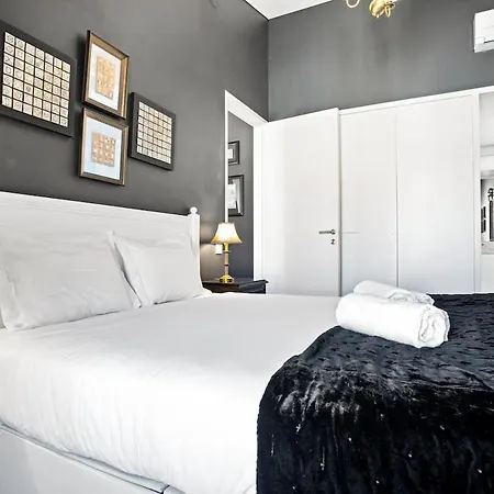 Vintage 1-bedroom Oasis Center Apartament *