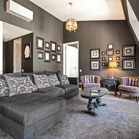 Apartament Vintage 1-bedroom Oasis Center *