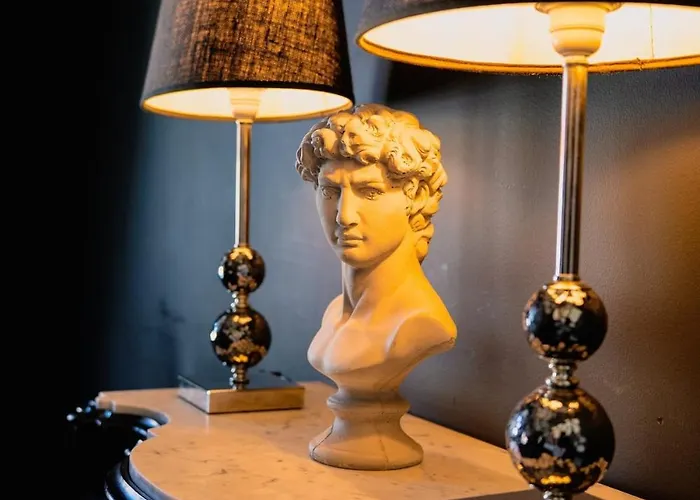 Vintage 1-bedroom Oasis Center Apartmán